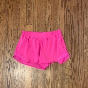 lululemon sonic pink hotty hot shorts